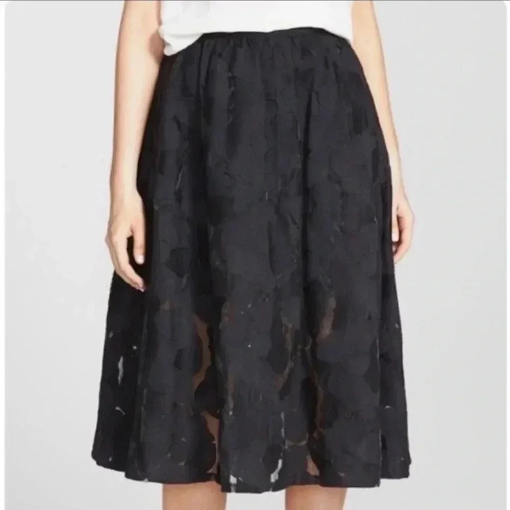 Sam Edelman Black Jacquard Midi Skirt Embroidered Flowers Lined - size 4 DD - Picture 1 of 6